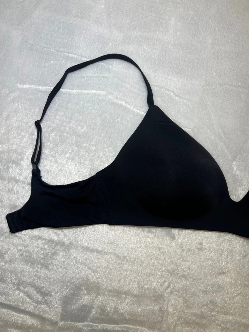 Victoria’s Secret bra T Shirt Lightly Lined No wire 32D - Picture 3 of 7